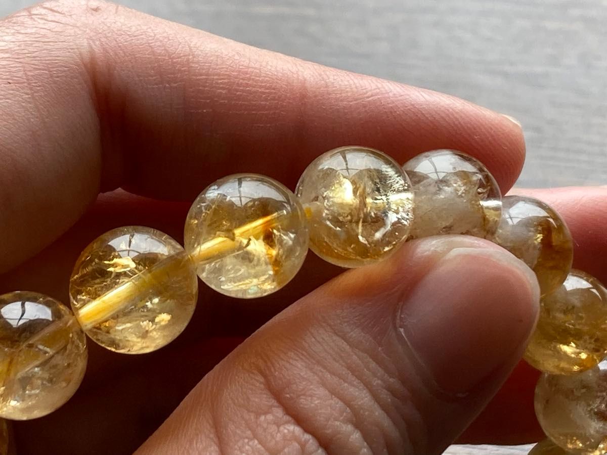 虹入りシトリン黄水晶(約10mm玉)の天然石 パワーストーン 虹入りシトリン黄水晶(約10mm玉)の天然石 パワーストーン