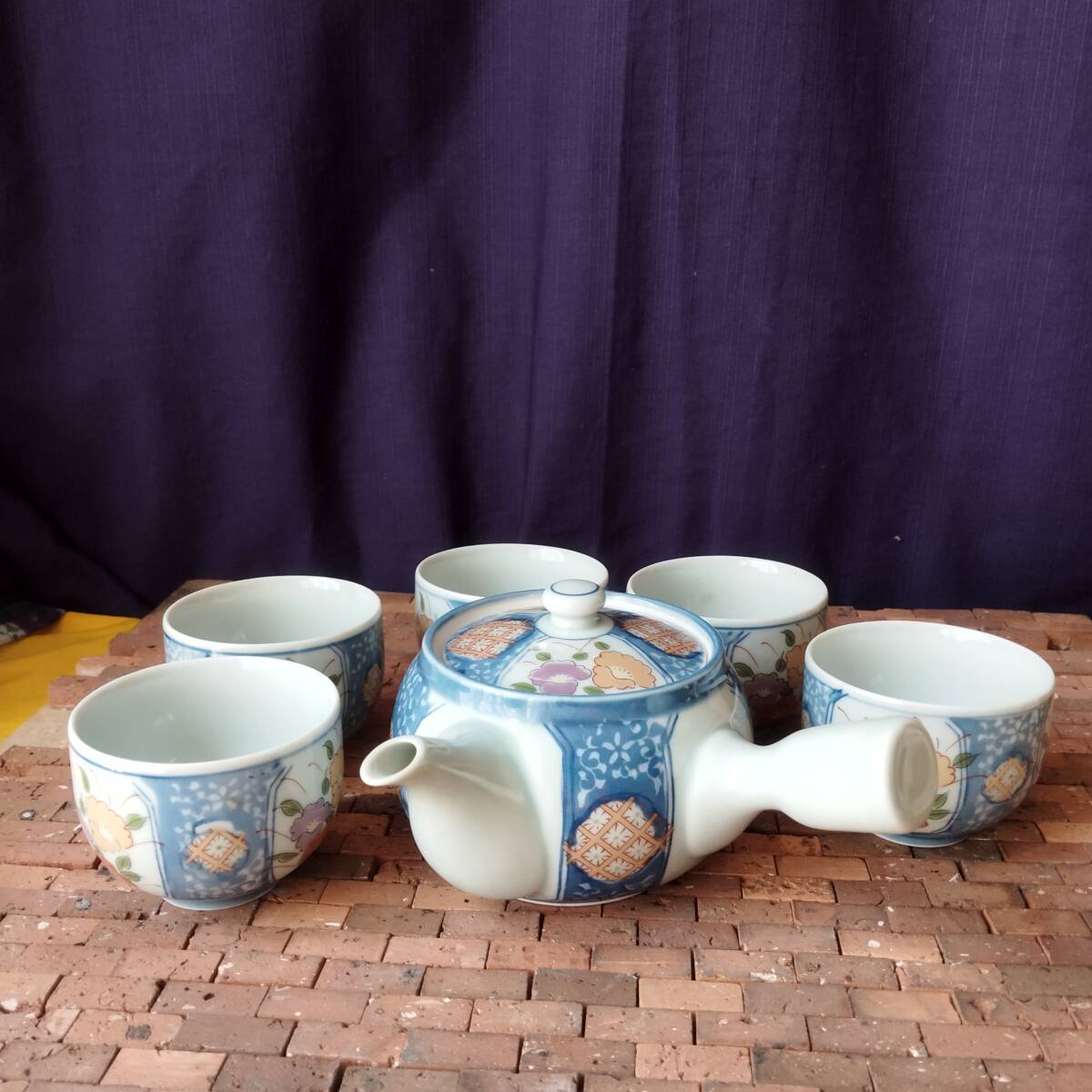 有田焼 西峰作 急須 湯呑 茶器セット 6客セット 茶漉し 花柄 和 有田焼 西峰作 急須 湯呑 茶器セット 6客セット 茶漉し 花柄 和