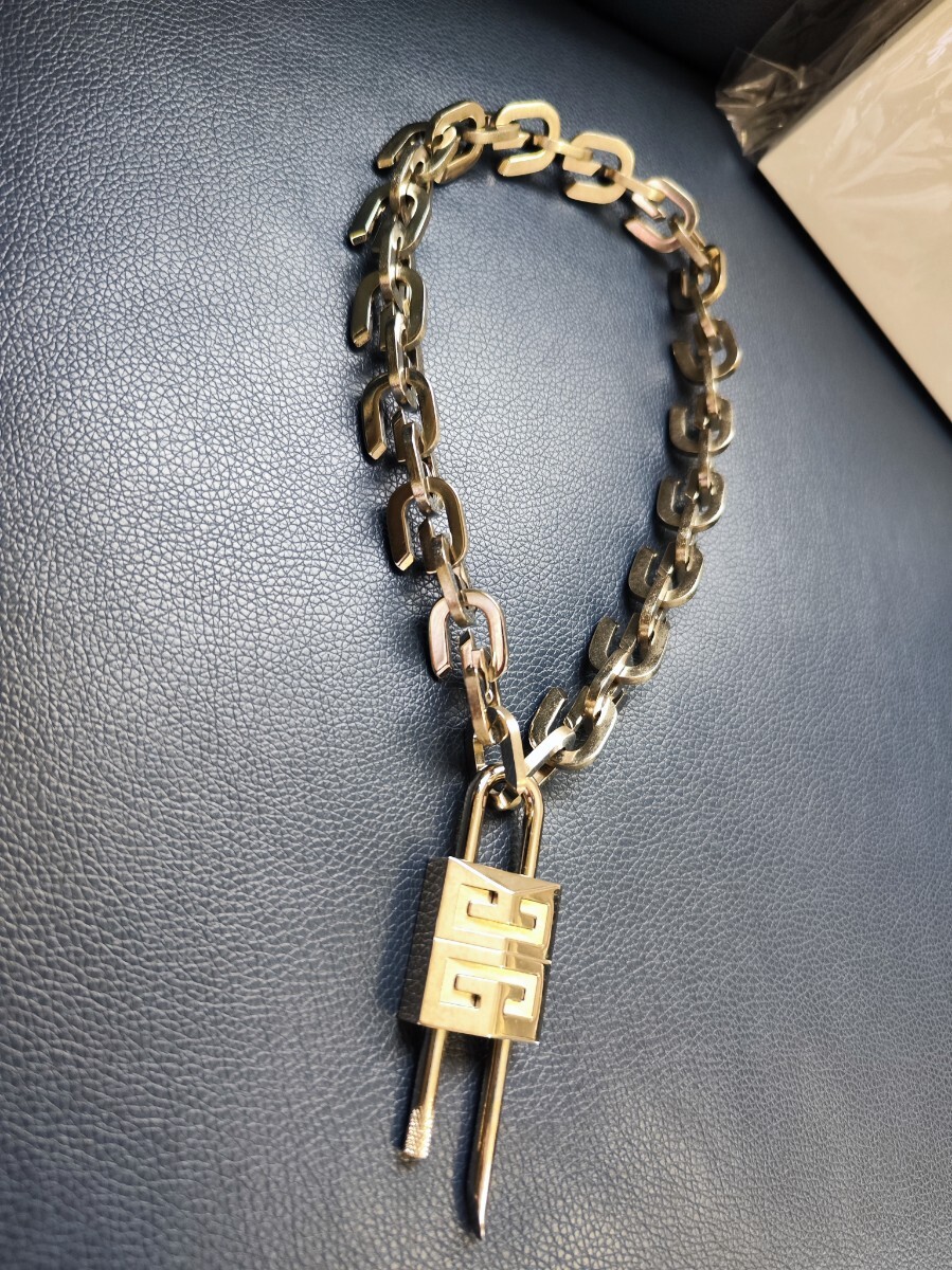 GIVENCHY パドロック パドロックネックレス G Link ジバンシィ GIVENCHY パドロック パドロックネックレス G Link ジバンシィ