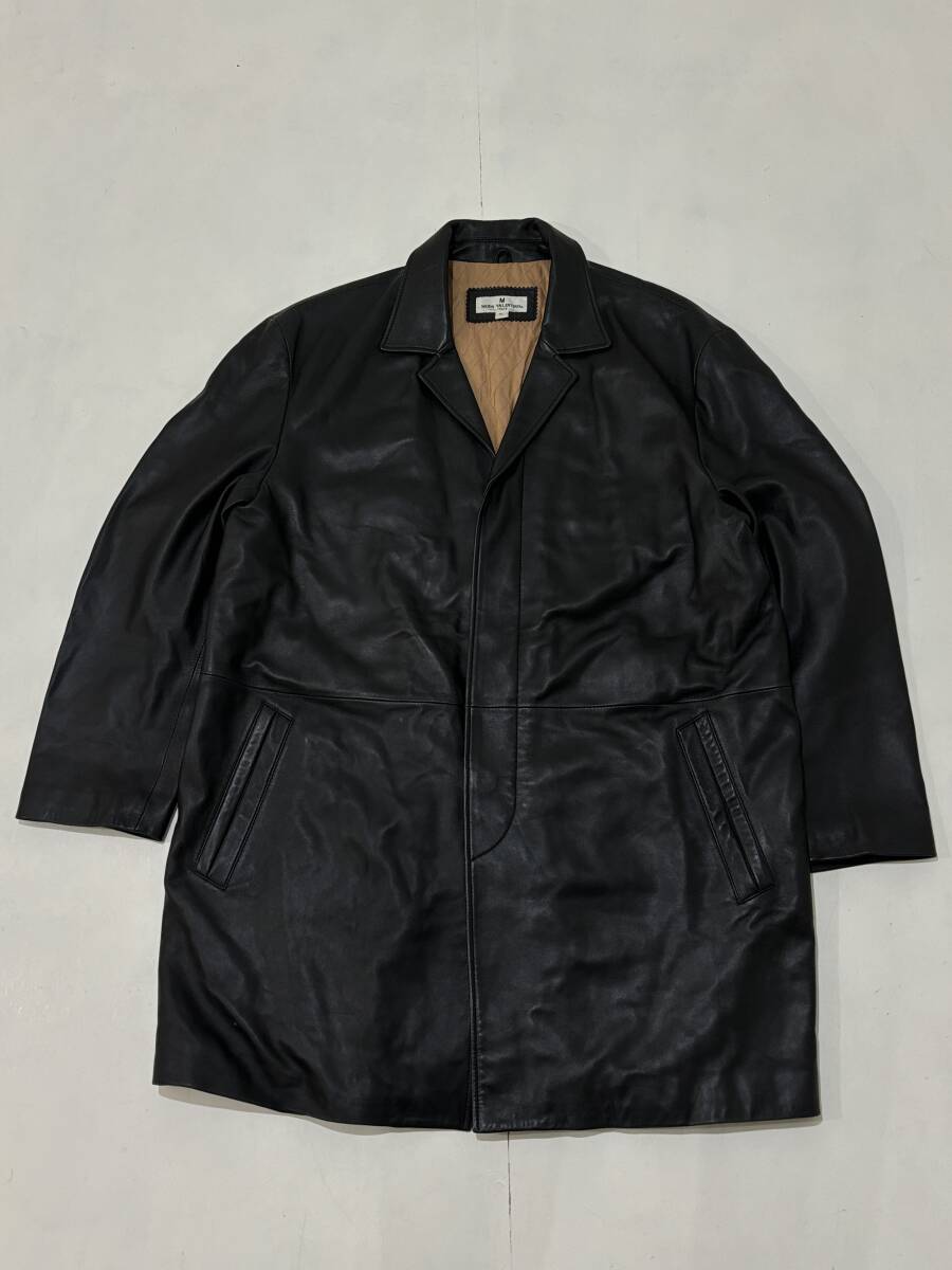 MODA VALENTINO】ヴァレンティノ 羊革 ラムレザー カーコート MODA VALENTINO】ヴァレンティノ 羊革 ラムレザー カーコート