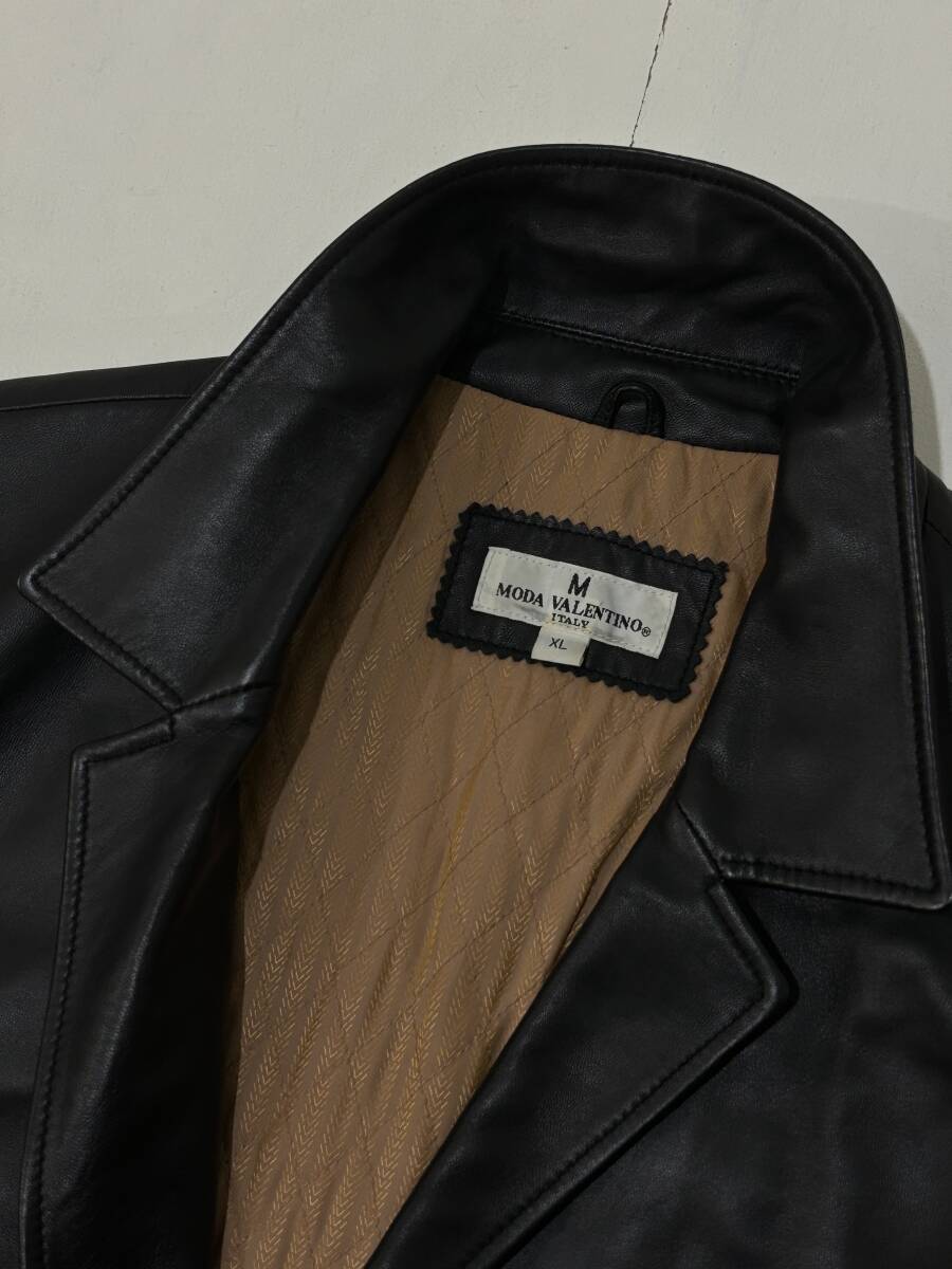 MODA VALENTINO】ヴァレンティノ 羊革 ラムレザー カーコート MODA VALENTINO】ヴァレンティノ 羊革 ラムレザー カーコート