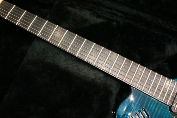 Godin LG-X/Ⅱ Trans Blue ハードケース付 ゴダン LGX エレキギター_画像4