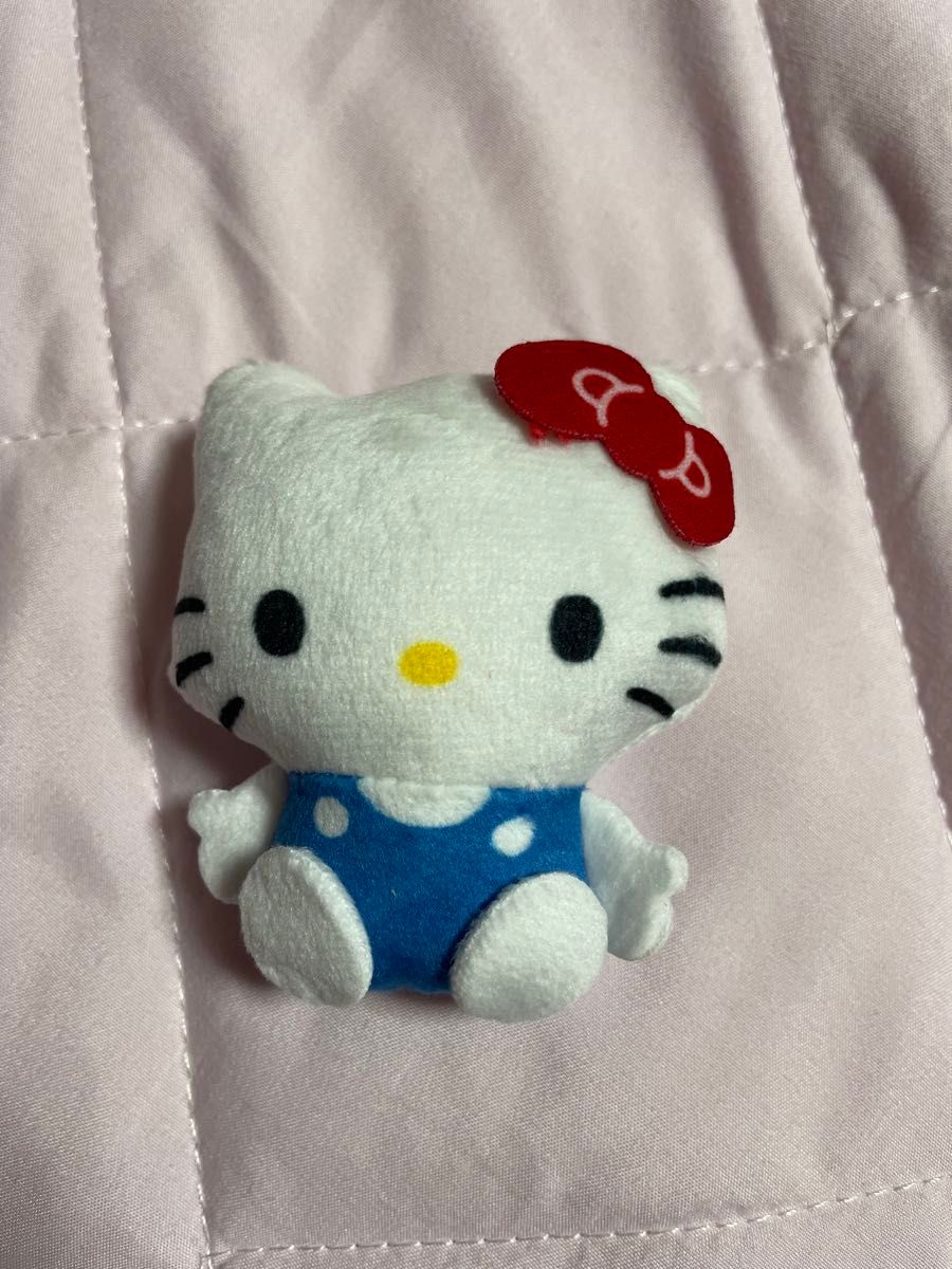 サンリオ ハローキティ ぬいぐるみ バッジ ガチャガチャ|Yahoo サンリオ ハローキティ ぬいぐるみ バッジ ガチャガチャ|Yahoo