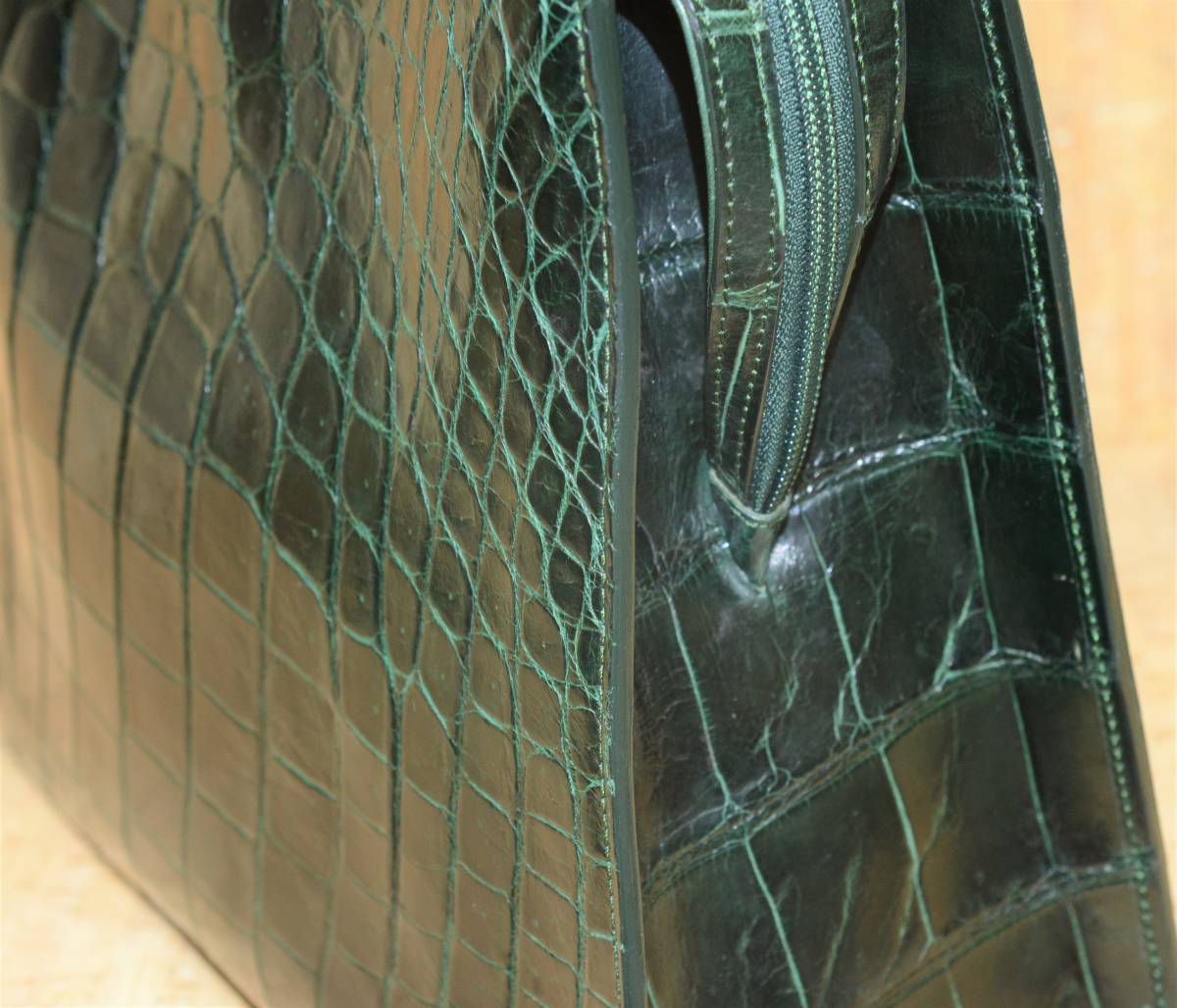 即決　最高級　クロコダイル　レザー　バッグ　鞄☆　イタリア製 マットクロコ　深緑　ダークグリーン_画像9