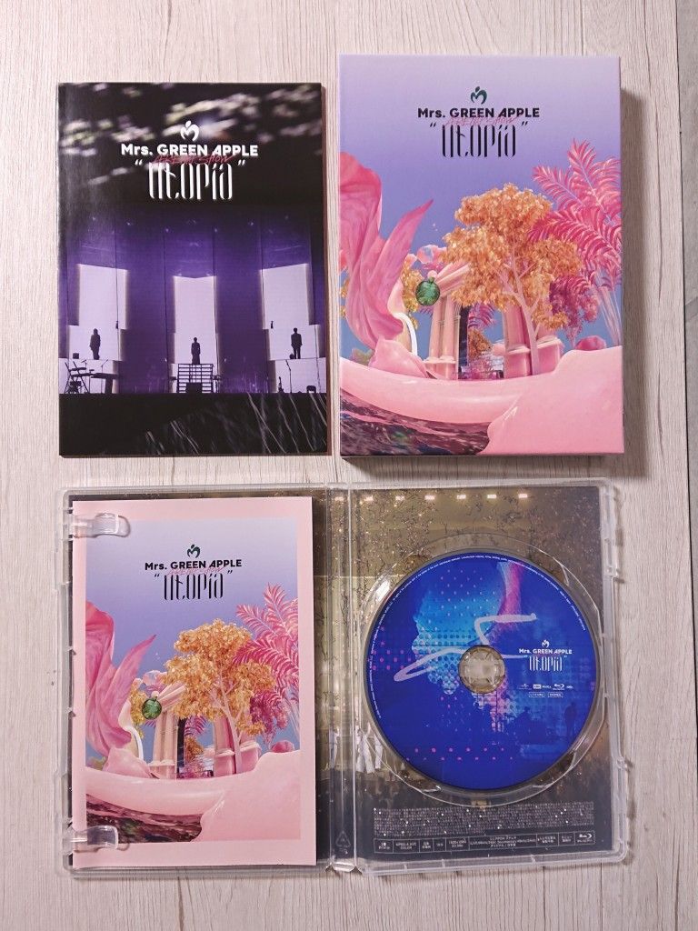 Mrs GREEN APPLE【ARENA SHOW Utopia (初回限定盤)】Blu-ray Mrs GREEN APPLE【ARENA SHOW Utopia (初回限定盤)】Blu-ray