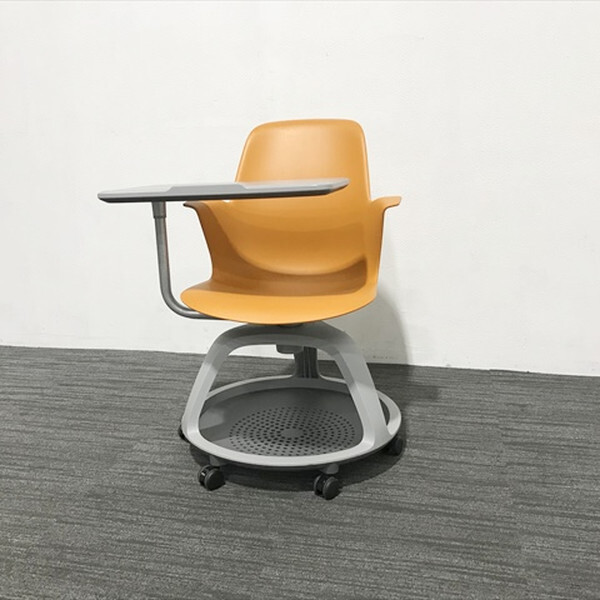 中古】Vitra ビザロール2 ミーティングチェア 4脚セット 中古】Vitra ビザロール2 ミーティングチェア 4脚セット