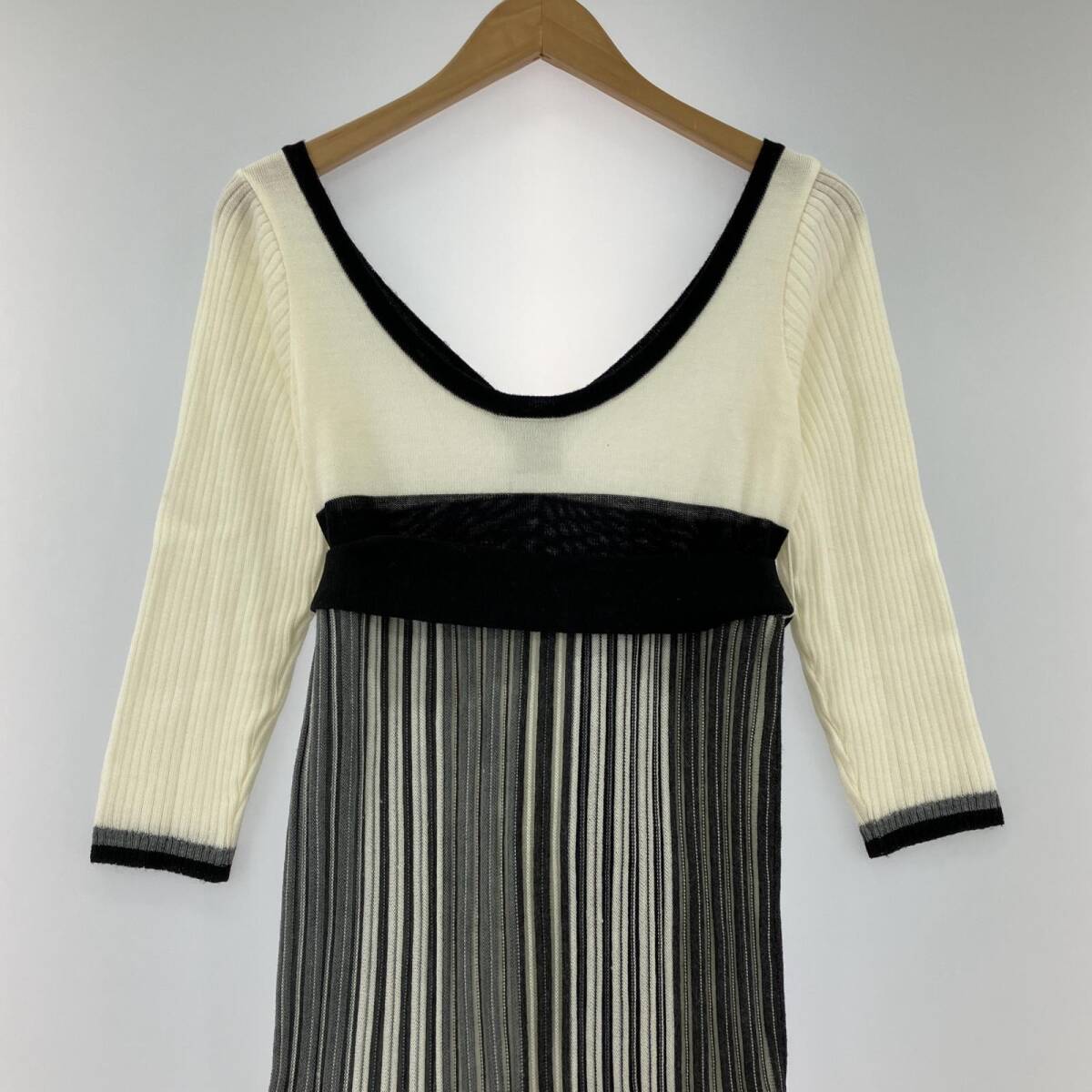 Of STYLEob style stripe mermaid hem ribbon attaching One-piece size inscription none / white × gray × black 