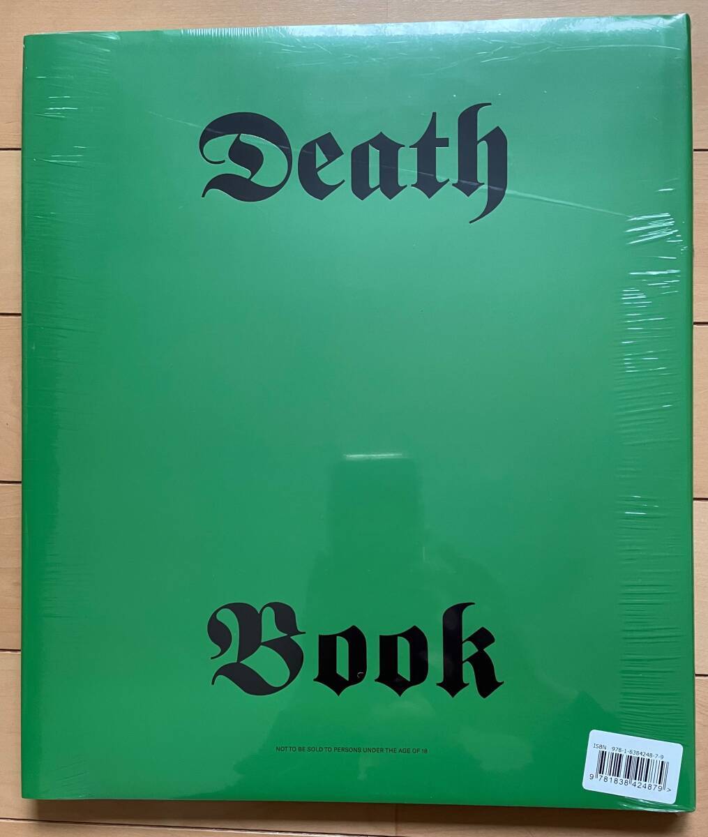 大型画集 「佐伯俊男 Toshio SAEKI Death Book」 新品 レトロ 大型画集 「佐伯俊男 Toshio SAEKI Death Book」 新品 レトロ