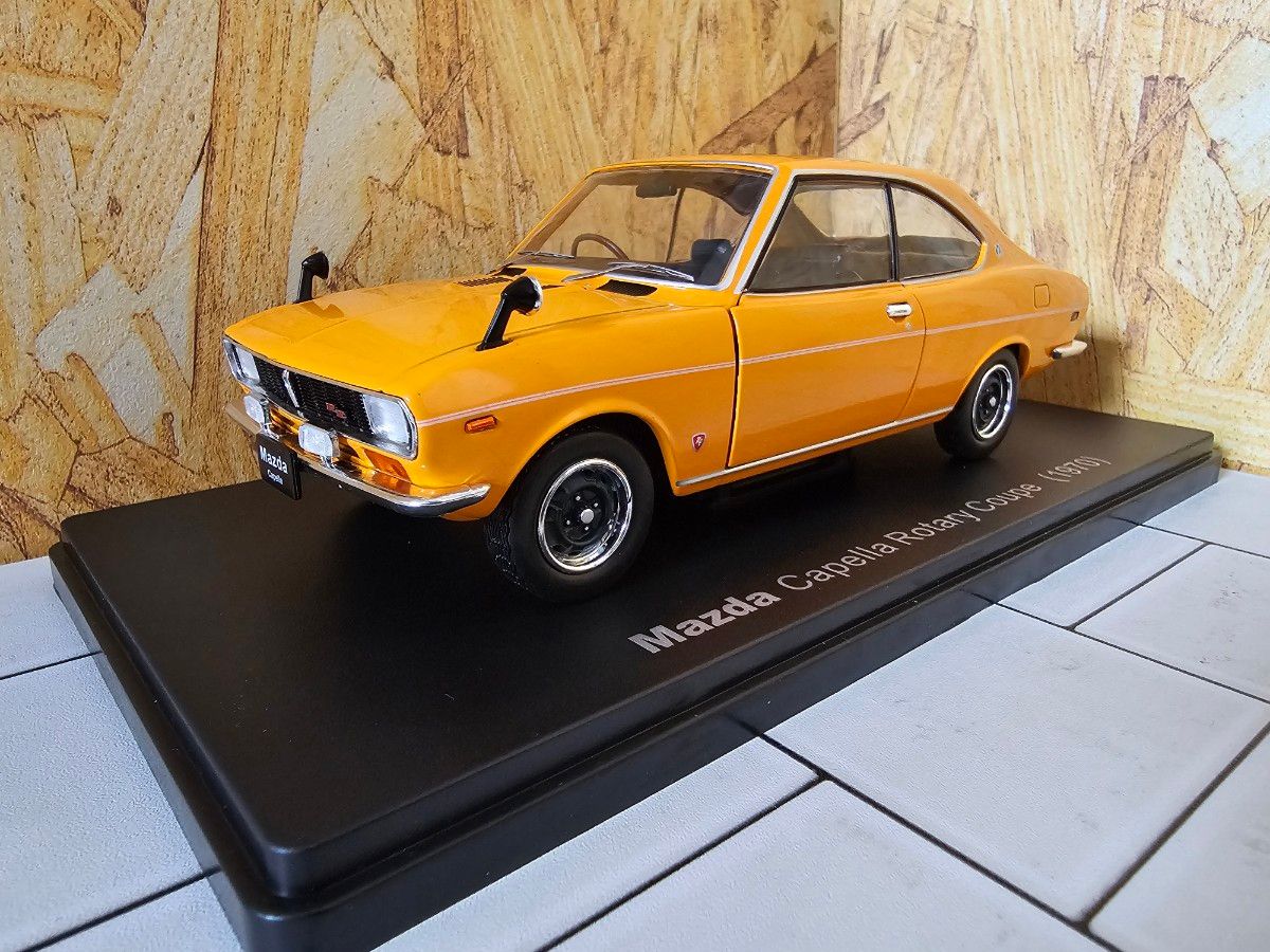 国産名車コレクション 1/24 マツダ カペラ ロータリークーペ 国産名車コレクション 1/24 マツダ カペラ ロータリークーペ