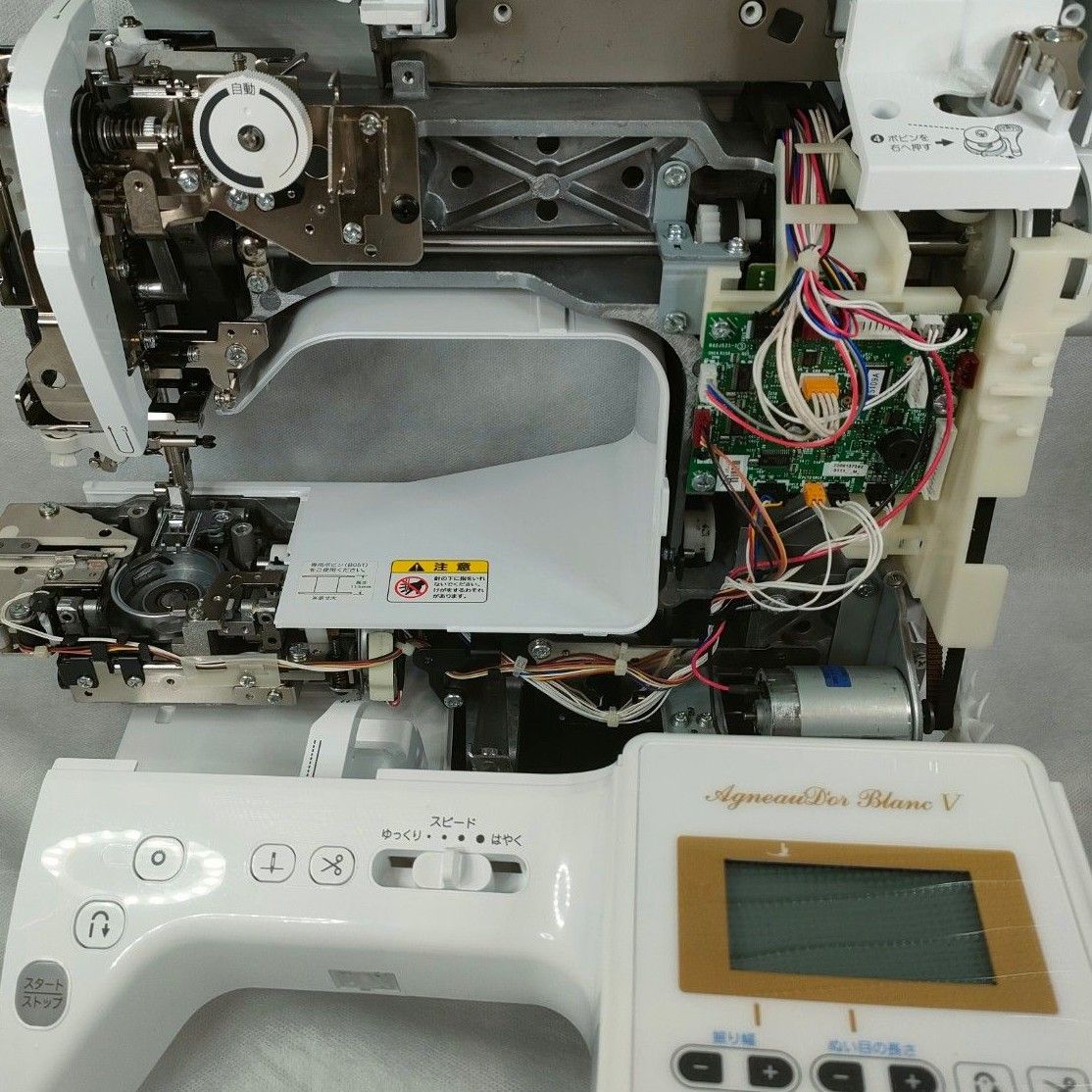 ブラザー コンピュータミシン アニュドールブランⅴ(CPJ1301 ブラザー コンピュータミシン アニュドールブランⅴ(CPJ1301