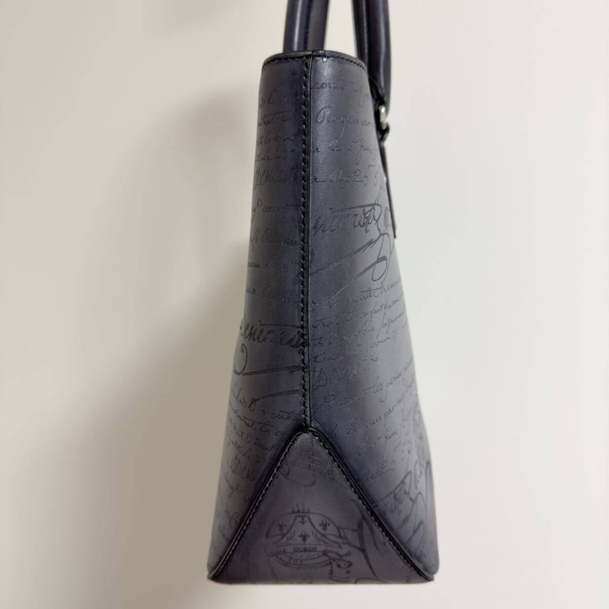 極美品 定価49万円 ベルルッティ トゥジュールミニ 極美品 定価49万円 ベルルッティ トゥジュールミニ