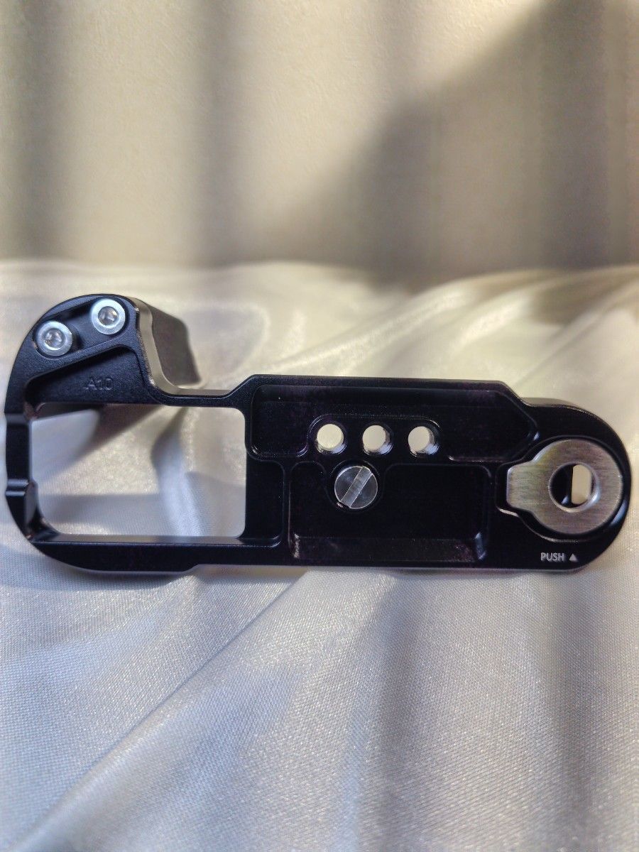 新品同様】フジフィルムX-T50専用 SmallRig シリコングリップ 新品同様】フジフィルムX-T50専用 SmallRig シリコングリップ