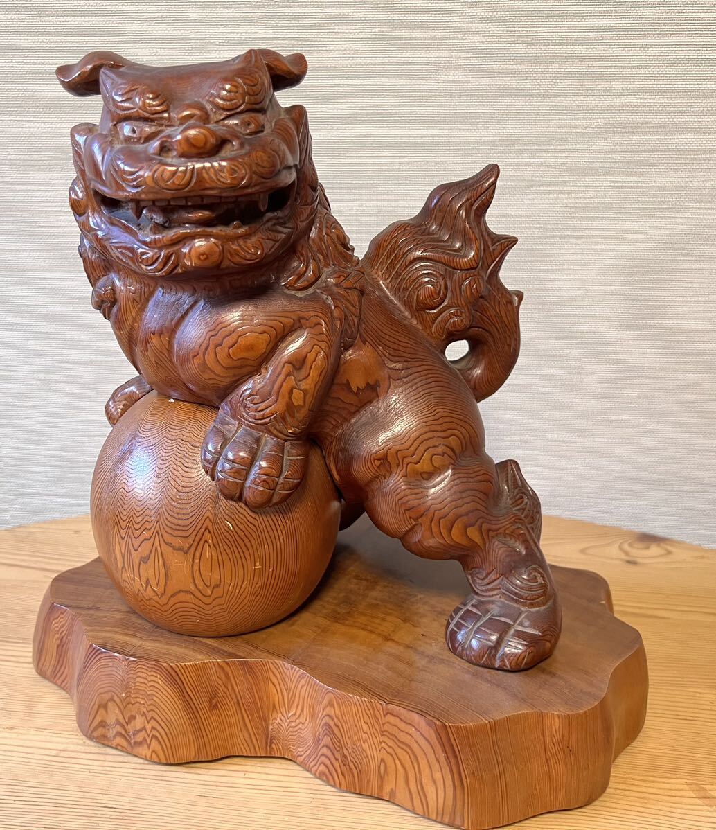 Yahoo!オークション - 【屋久杉 玉乗り獅子木彫】天然木木彫置物 Yahoo!オークション - 【屋久杉 玉乗り獅子木彫】天然木木彫置物