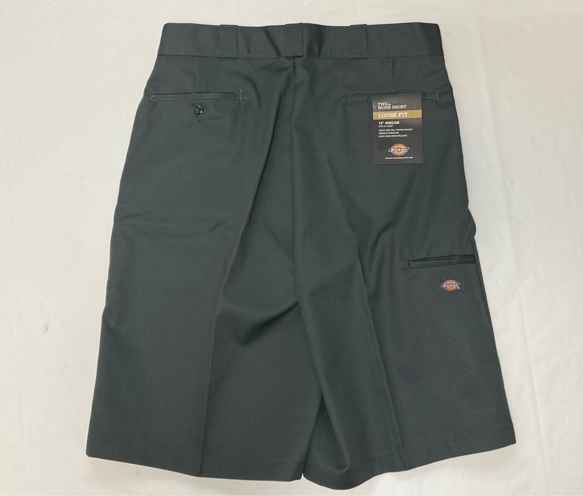 新品 ディッキーズ Dickies w30 チャコールグレー ハーフパンツ 新品 ディッキーズ Dickies w30 チャコールグレー ハーフパンツ