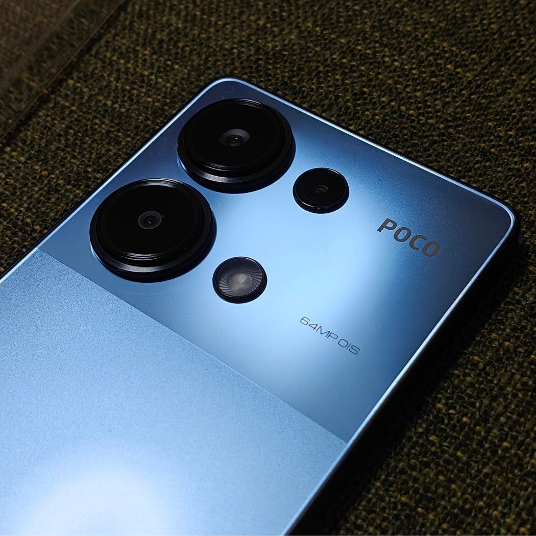 POCO M6 Pro 8GB/256GB ブルー ケース&フィルム付き 美品 POCO M6 Pro 8GB/256GB ブルー ケース&フィルム付き 美品