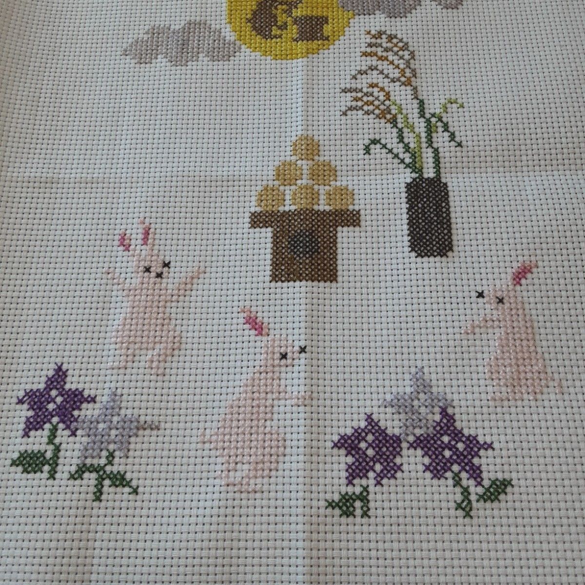 ハンドメイド クロスステッチ刺繍完成品『お月見』｜Yahoo