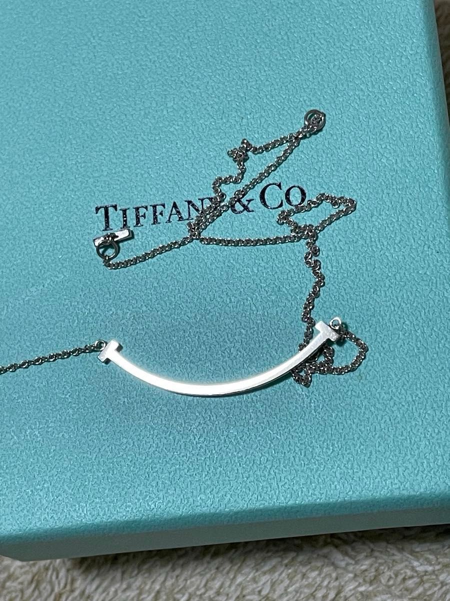 ティファニー TIFFANY スマイルネックレス スモール ホワイト ティファニー TIFFANY スマイルネックレス スモール ホワイト