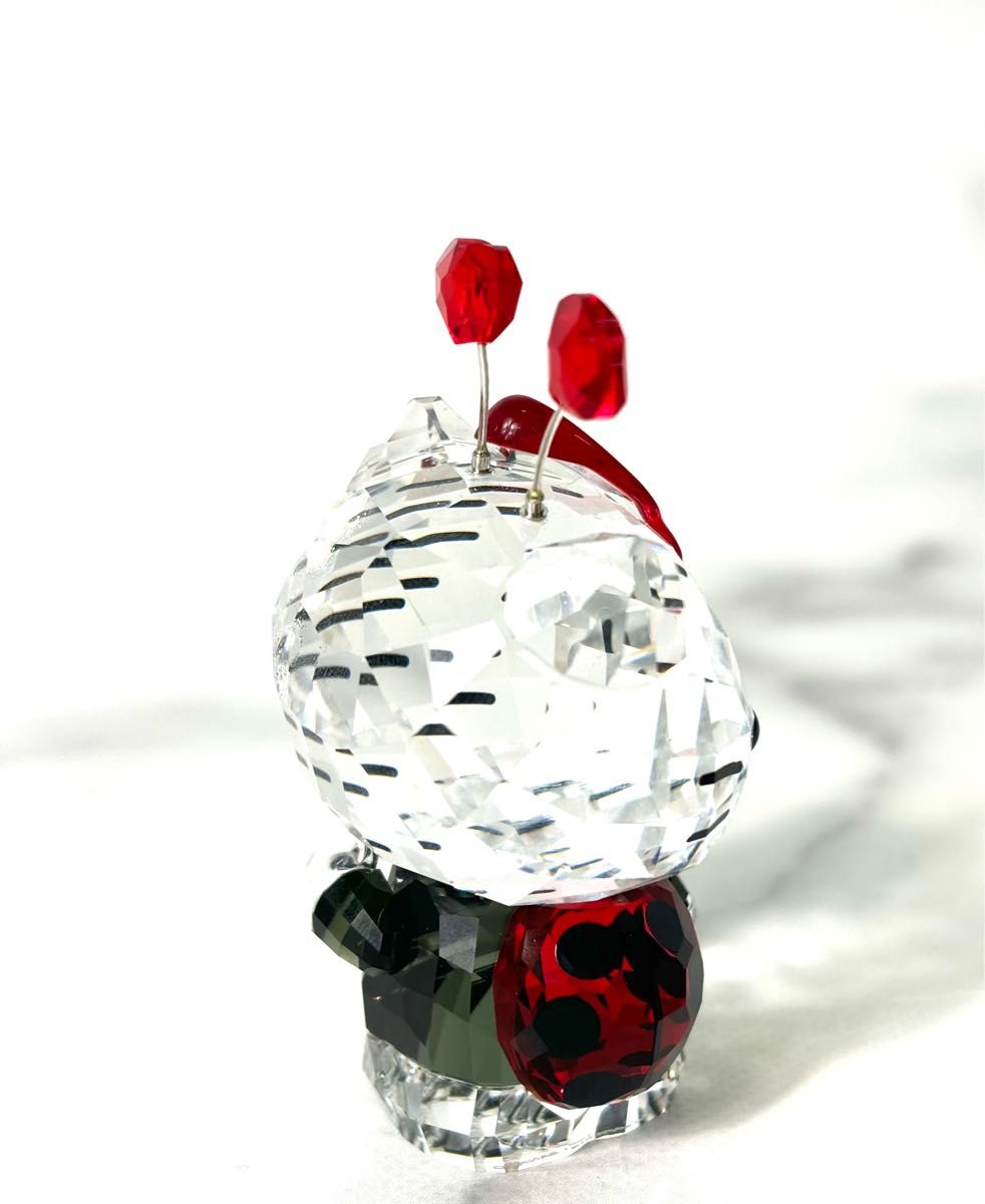 スワロフスキー SWAROVSKI ハローキティ キティちゃん 2013年 スワロフスキー SWAROVSKI ハローキティ キティちゃん 2013年