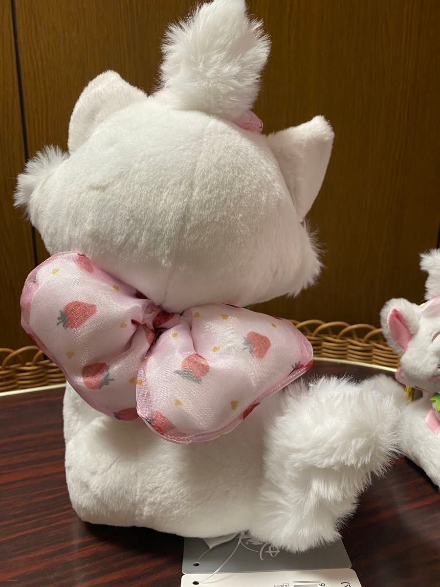 ディズニーストア マリーちゃん いちご 苺 ぬいぐるみとキー ディズニーストア マリーちゃん いちご 苺 ぬいぐるみとキー