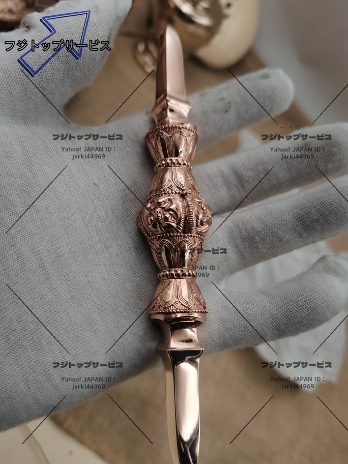 密教法具 寺院用仏具」鬼面独鈷杵 真鍮製磨き仕上 裝藏款 密教法具 寺院用仏具」鬼面独鈷杵 真鍮製磨き仕上 裝藏款
