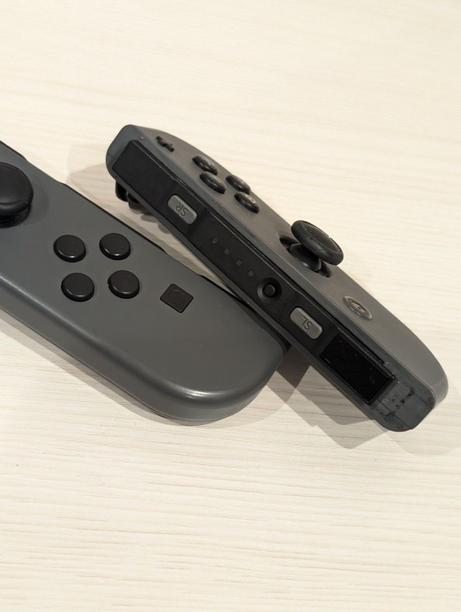 日本国内正規品】ジョイコン グレー 左右セット Nintendo Switch 日本国内正規品】ジョイコン グレー 左右セット Nintendo Switch