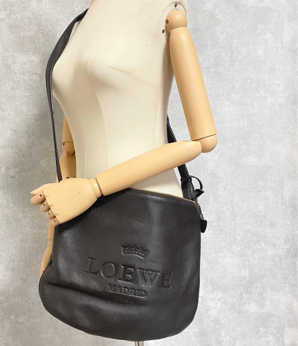 美品】ロエベ ヘリテージ ショルダーバッグ ダークブラウン 美品】ロエベ ヘリテージ ショルダーバッグ ダークブラウン