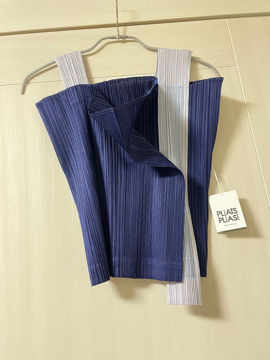 プリーツプリーズ 新品 COMET PLEATS PLEASE 7月 新作 プリーツプリーズ 新品 COMET PLEATS PLEASE 7月 新作