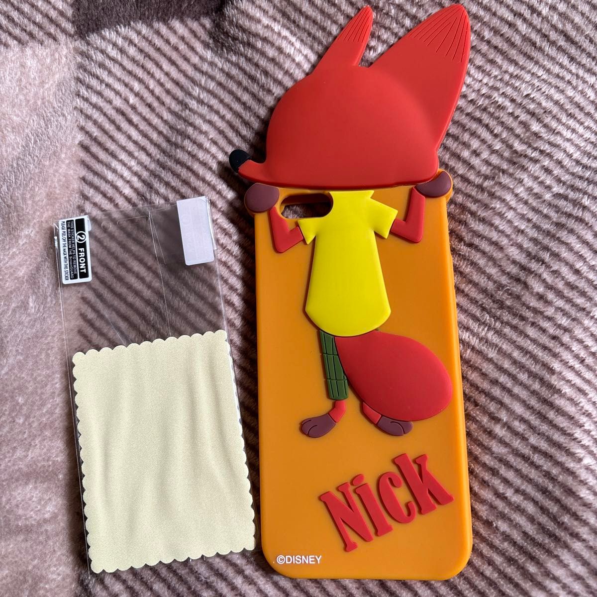 Tokyo Disney Store ズートピアニックスマホカバーiPhoneケース Tokyo Disney Store ズートピアニックスマホカバーiPhoneケース