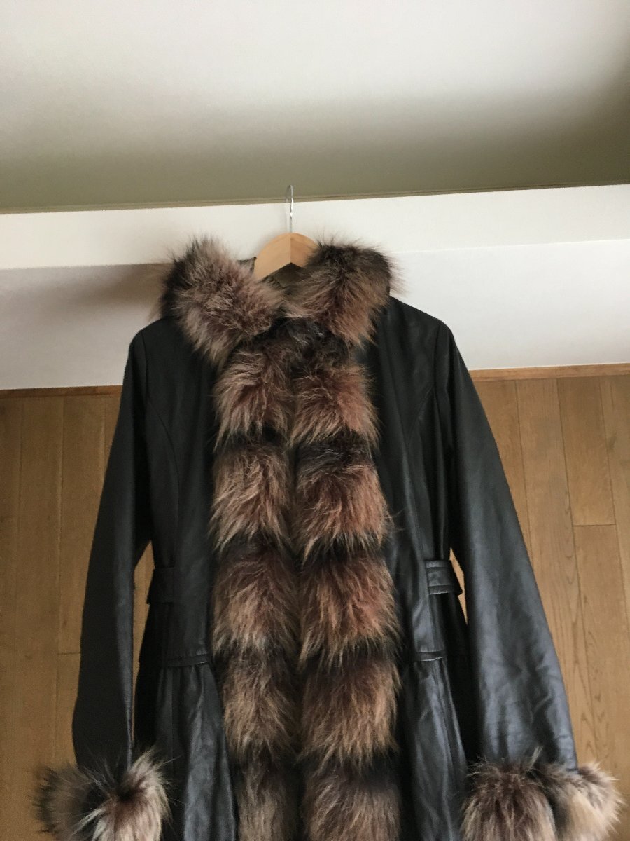 BALMAIN バルマン美品羊革フード付きコートM - その他 BALMAIN バルマン美品羊革フード付きコートM - その他