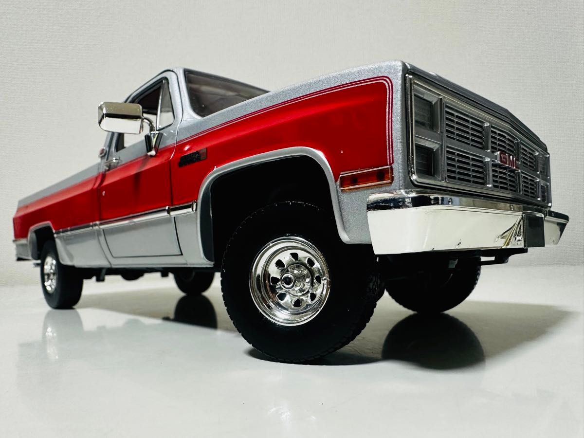 GreenLight/'84 GMC K-2500 Sierraシエラ 1/18|Yahoo!フリマ GreenLight/'84 GMC K-2500 Sierraシエラ 1/18|Yahoo!フリマ