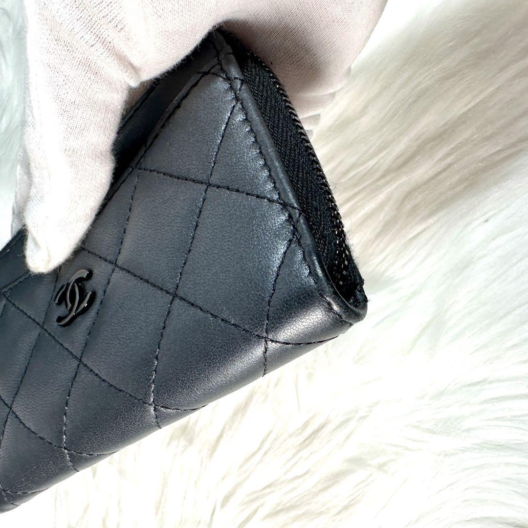 美品 CHANEL フラグメントケース ソーブラック マトラッセ 美品 CHANEL フラグメントケース ソーブラック マトラッセ