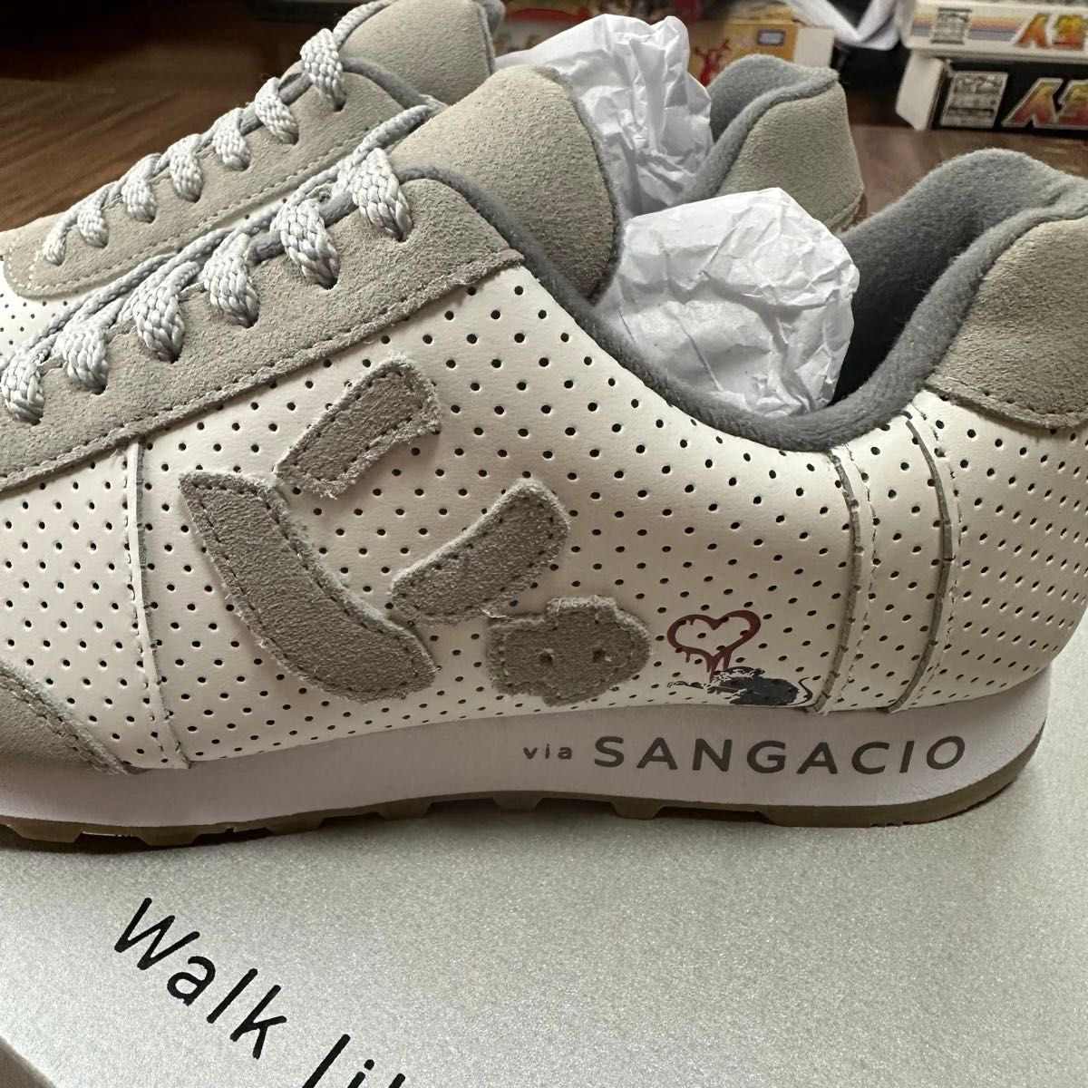 にゅ~ずMOM『BRANDALISED』 バンクシー スニーカー 27 5cm にゅ~ずMOM『BRANDALISED』 バンクシー スニーカー 27 5cm