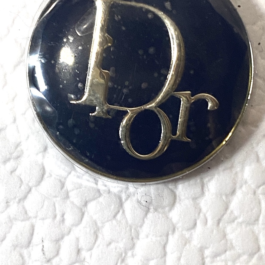 未使用 Christian Dior クリスチャンディオール ボタンピン 未使用 Christian Dior クリスチャンディオール ボタンピン