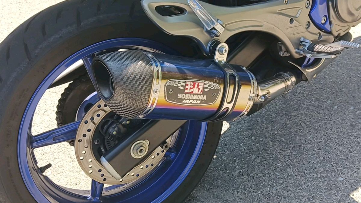 グラディウス400 ヨシムラ R-77S サイクロン スリップオン グラディウス400 ヨシムラ R-77S サイクロン スリップオン