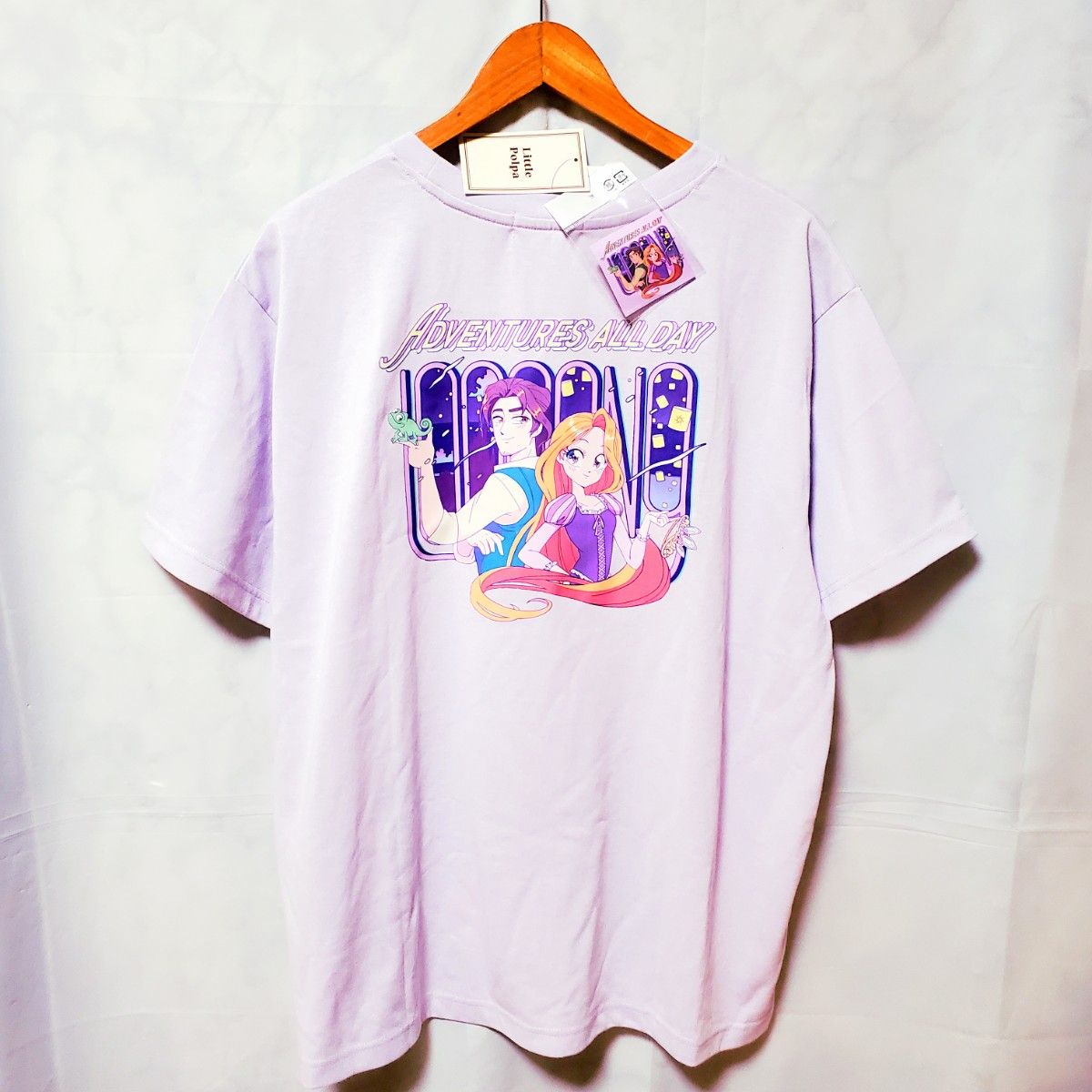 新品 ディズニー MANGAプリンセス Tシャツ 漫画 紫 マンガ 新品 ディズニー MANGAプリンセス Tシャツ 漫画 紫 マンガ