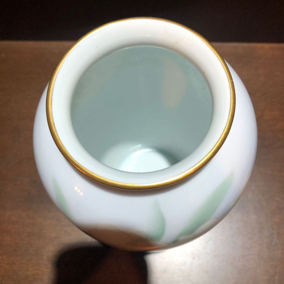 【美品】深川製磁 色絵彩磁 花瓶 宮内庁御用達 花器 壶 花入 深川製磁 花瓶 色絵彩磁 胡蝶蘭 花入 花器 宮内庁御用達|Yahoo
