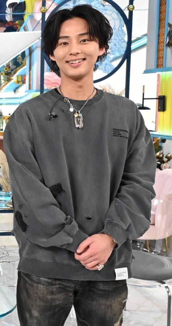 新品 ネイバーフッド SAVAGE スウェット M 黒 neighborhood 新品 ネイバーフッド SAVAGE スウェット M 黒 neighborhood