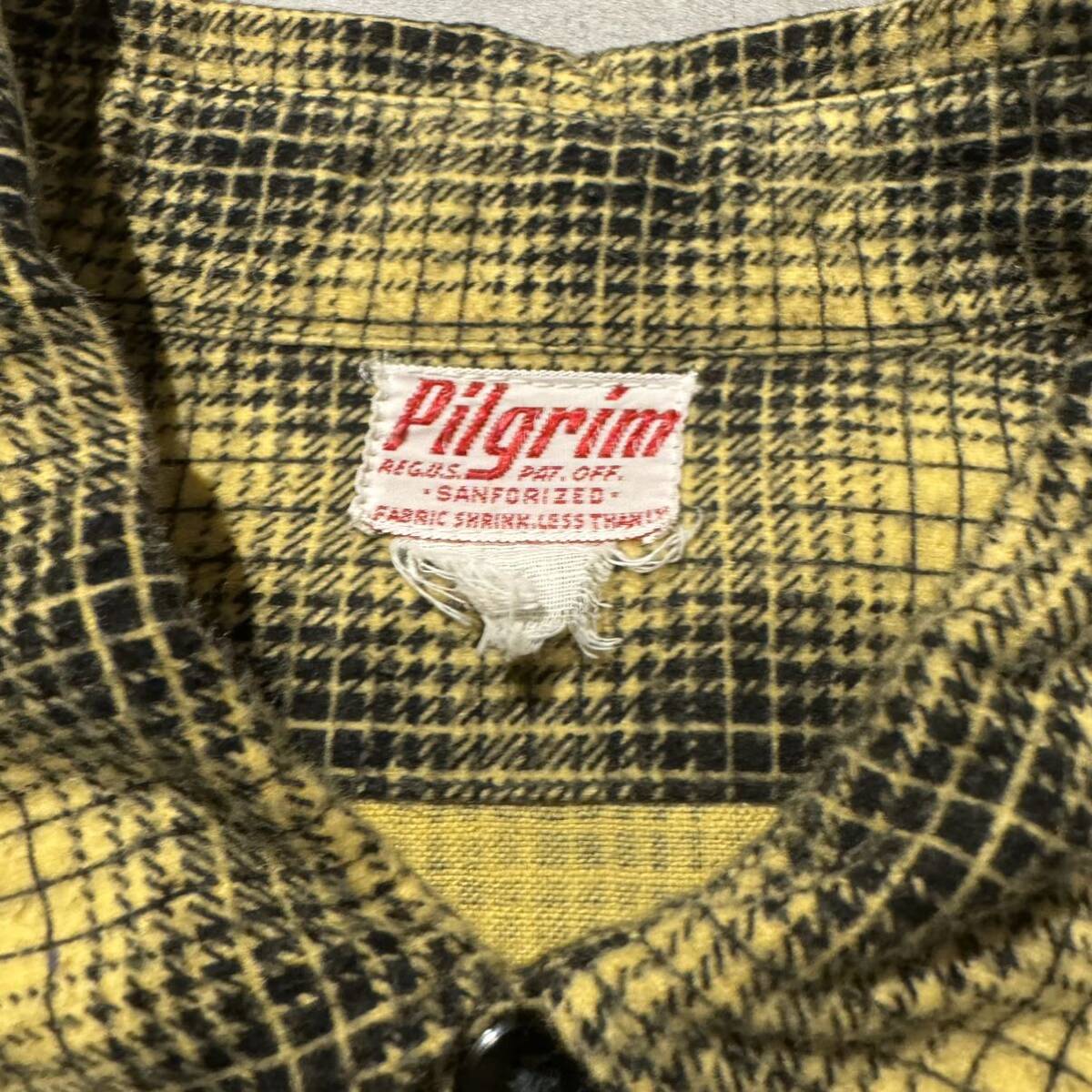 50s 60s pilgrim プリント ネルシャツ 黒 黄 Lサイズ 美品 50s 60s pilgrim プリント ネルシャツ 黒 黄 Lサイズ 美品