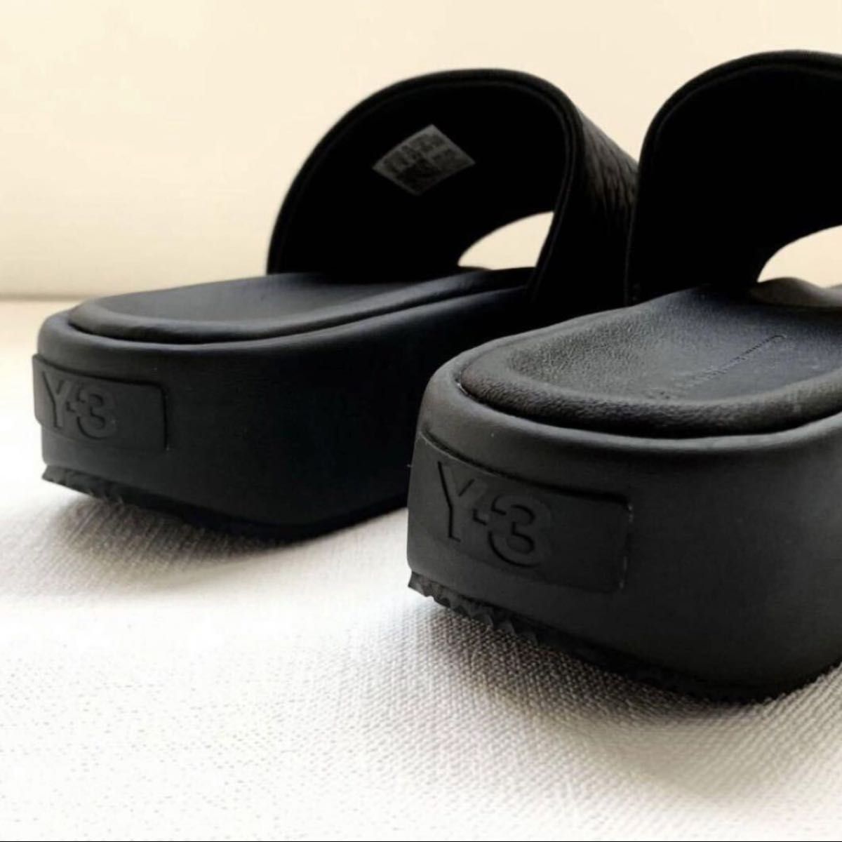 新品 Y-3 SLIDE ヨウジヤマモト 厚底 レザー スライド サンダル 新品 Y-3 SLIDE ヨウジヤマモト 厚底 レザー スライド サンダル
