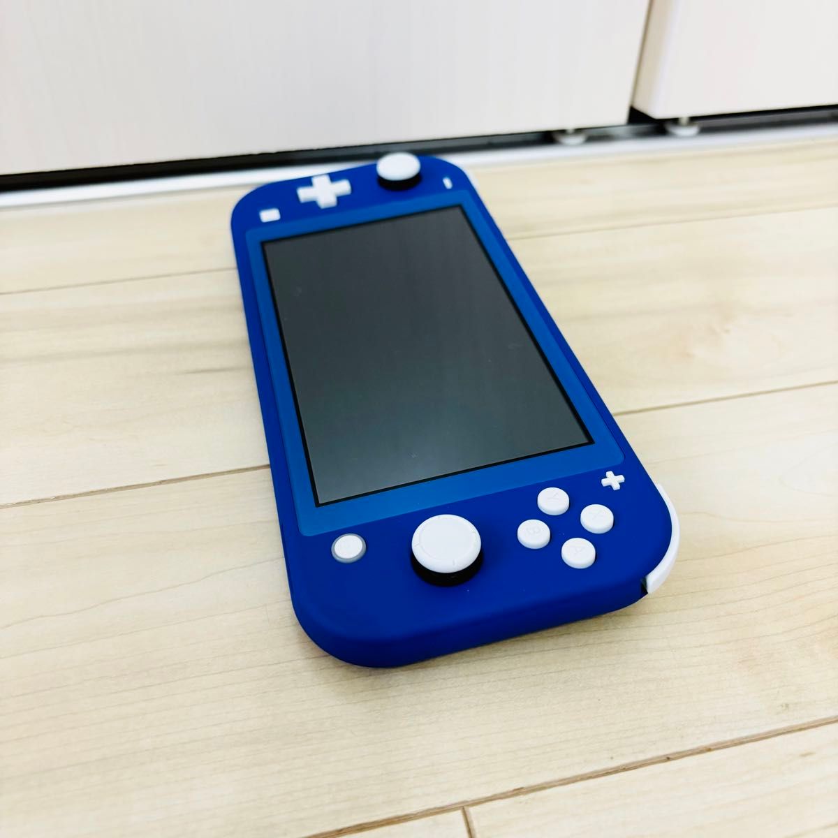 未使用に近い】Nintendo Switch ニンテンドースイッチライト 未使用に近い】Nintendo Switch ニンテンドースイッチライト