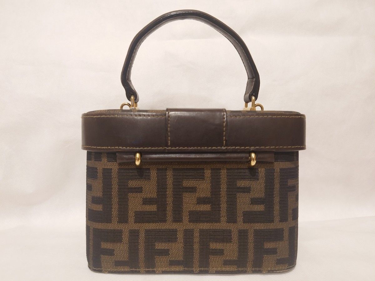 美品 FENDI フェンディ ズッカ バニティ ハンドバッグ 美品 FENDI フェンディ ズッカ バニティ ハンドバッグ