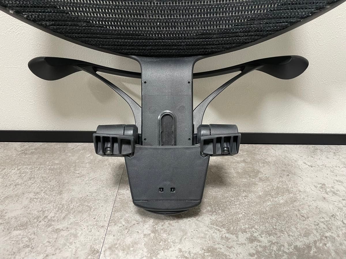 オカムラ バロンチェア ヘッドレスト ハンガー付き 可動式 オカムラ バロンチェア ヘッドレスト ハンガー付き 可動式