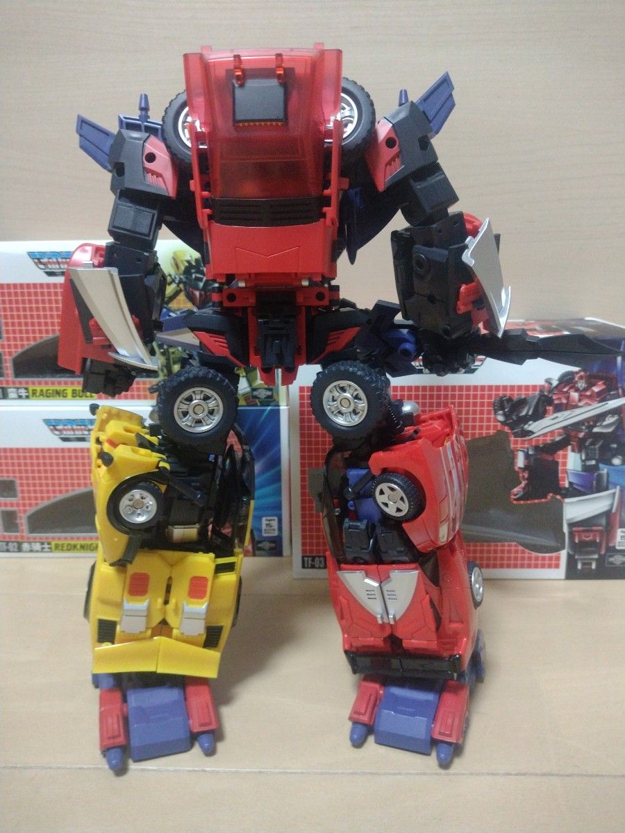 非正規 トランスフォーマー ロードシーザー風ロボット TFCTOYS 非正規 トランスフォーマー ロードシーザー風ロボット TFCTOYS