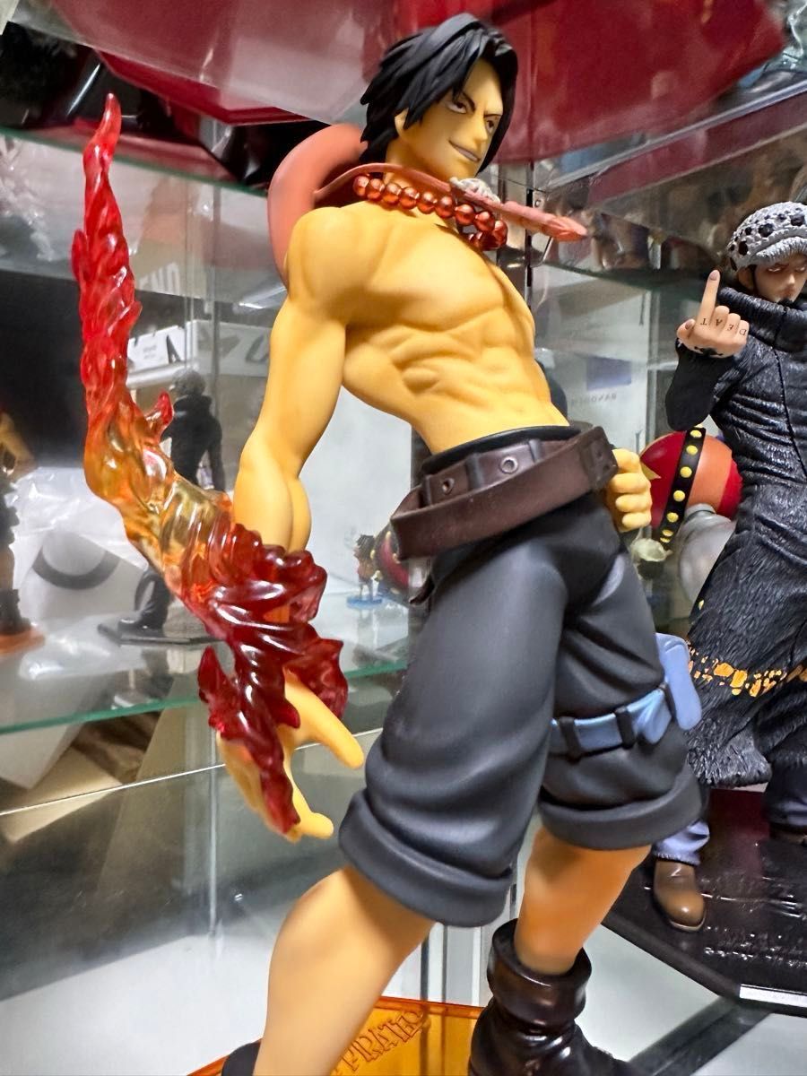 セブン-イレブン限定 ワンピース LIMITED EDITION ポートガス・D セブン-イレブン限定 ワンピース LIMITED EDITION ポートガス・D