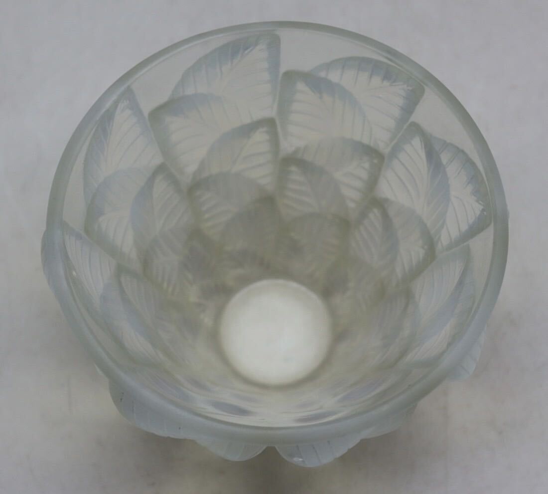 ルネ・ラリック LALIQUE モアサック MOISSAC オパルセント 花瓶 ルネ・ラリック LALIQUE モアサック MOISSAC オパルセント 花瓶