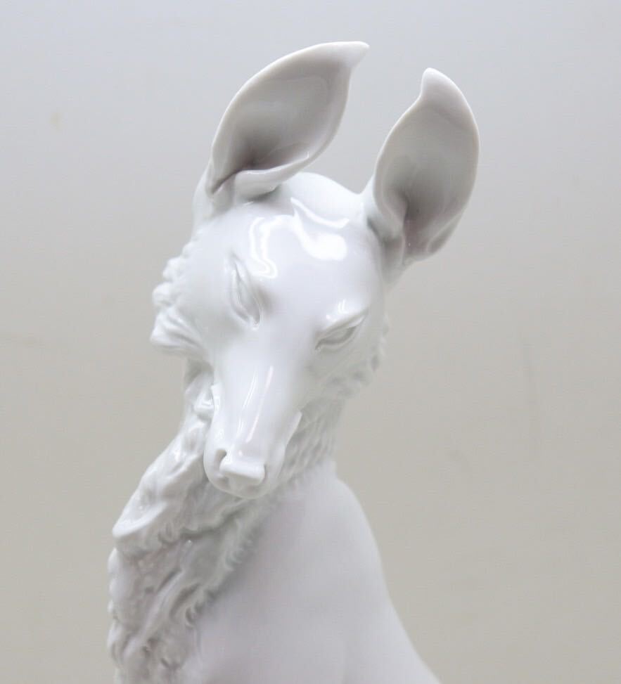 マイセン MEISSEN キツネ フィギュリン 陶器置物 白磁 マックス マイセン MEISSEN キツネ フィギュリン 陶器置物 白磁 マックス