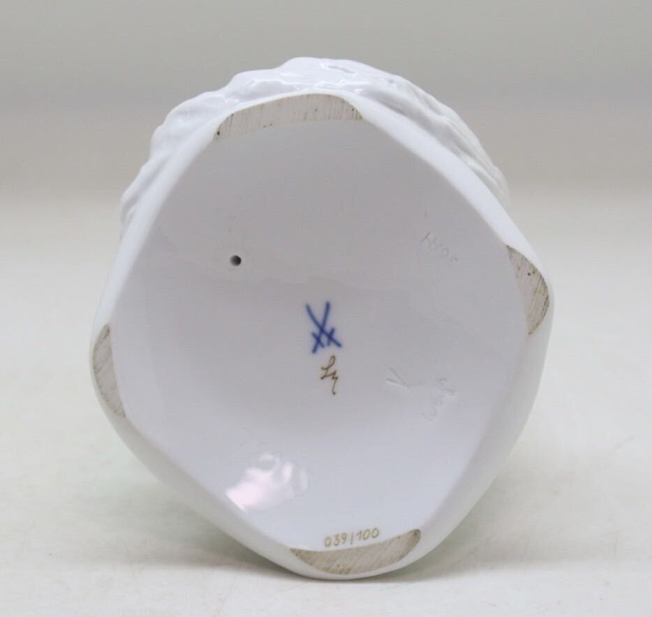 マイセン MEISSEN キツネ フィギュリン 陶器置物 白磁 マックス マイセン MEISSEN キツネ フィギュリン 陶器置物 白磁 マックス