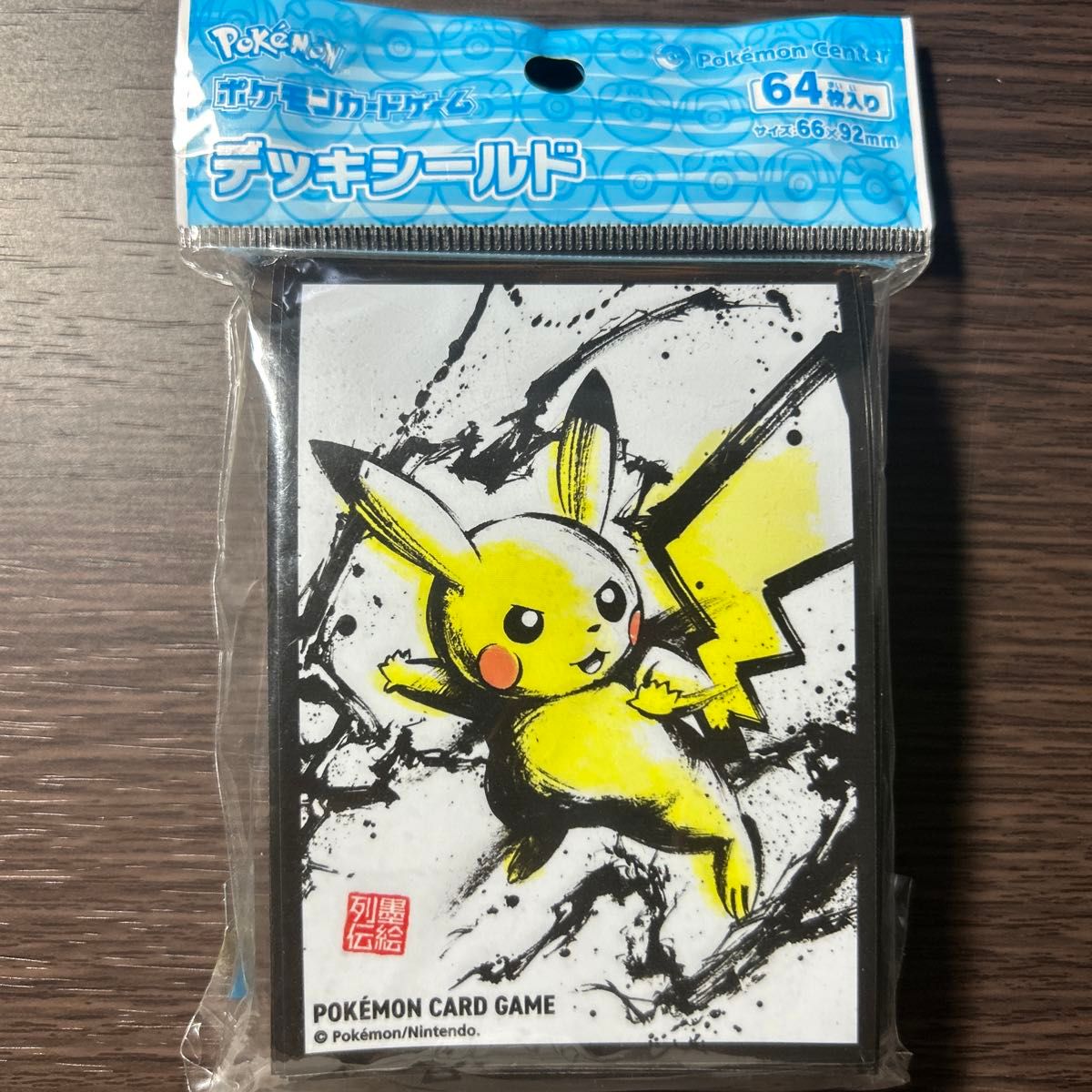 ポケモンカードゲーム デッキシールド 墨絵列伝 ピカチュウ ポケモンカードゲーム デッキシールド 墨絵列伝 ピカチュウ
