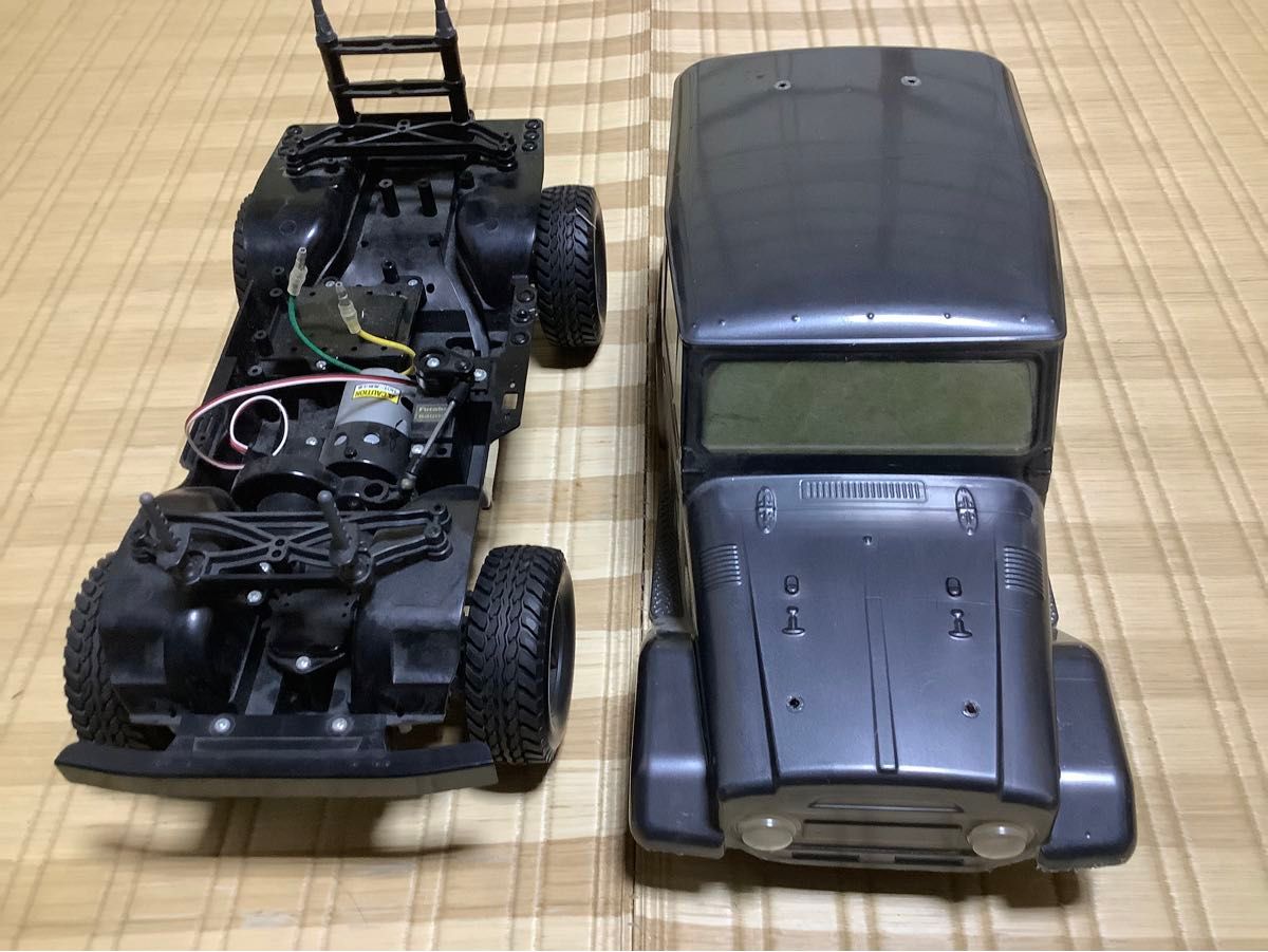 タミヤ CC-01シャーシ ジャンク扱いにて ボディはオマケ タミヤ CC-01シャーシ ジャンク扱いにて ボディはオマケ