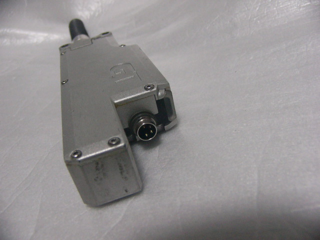 ☆動作保証☆ KEYENCE GT2-H32 高精度接触式デジタルセンサ ☆動作保証☆ KEYENCE GT2-H32 高精度接触式デジタルセンサ